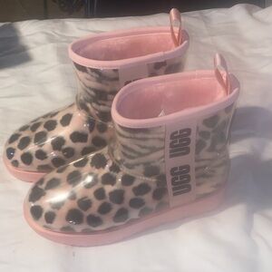 Uggs pink women’s size 7